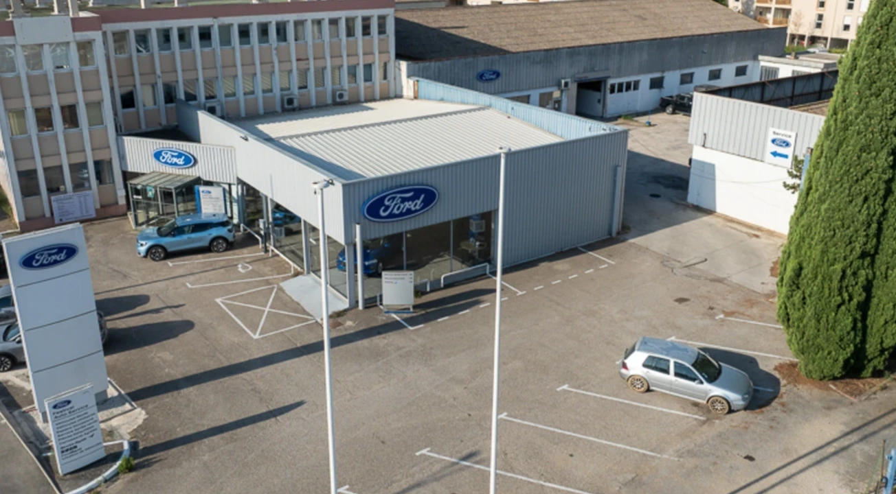 FORD ARLES