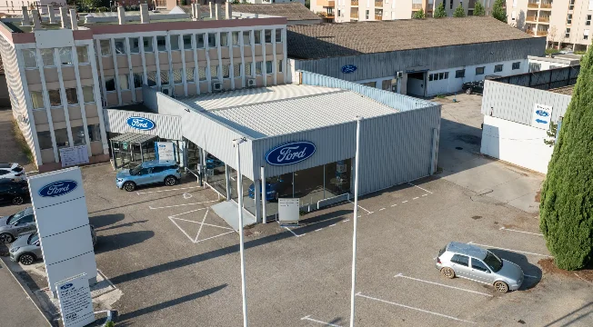 FORD ARLES