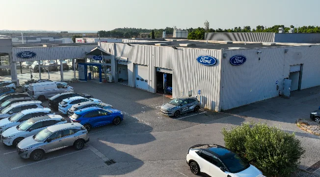 FORD NARBONNE