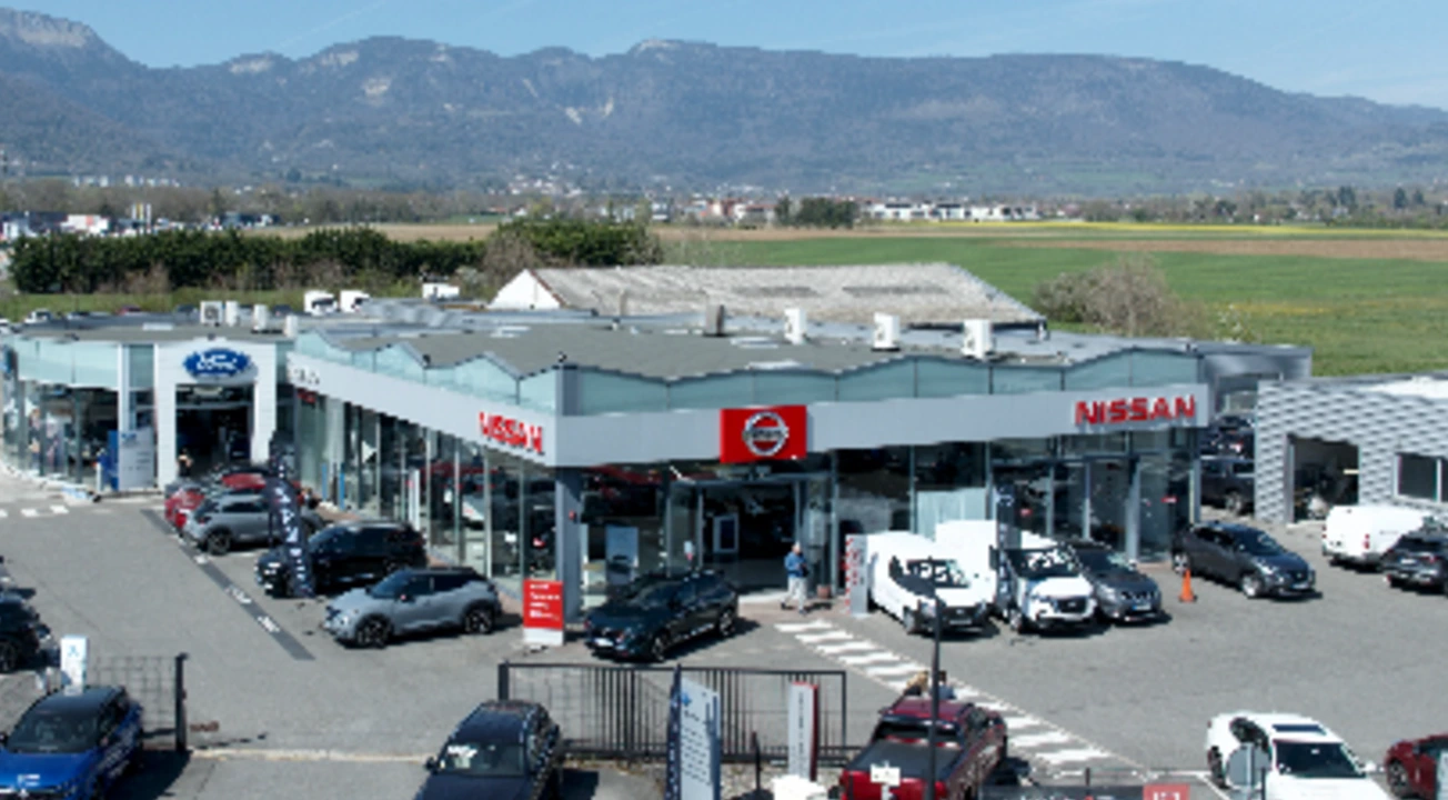 NISSAN SEGNY