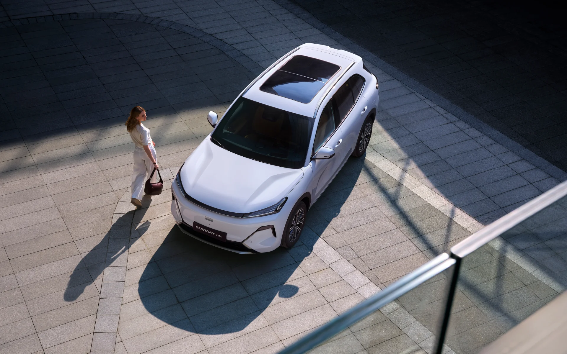 GEELY STARRAY EM-i extérieur 2