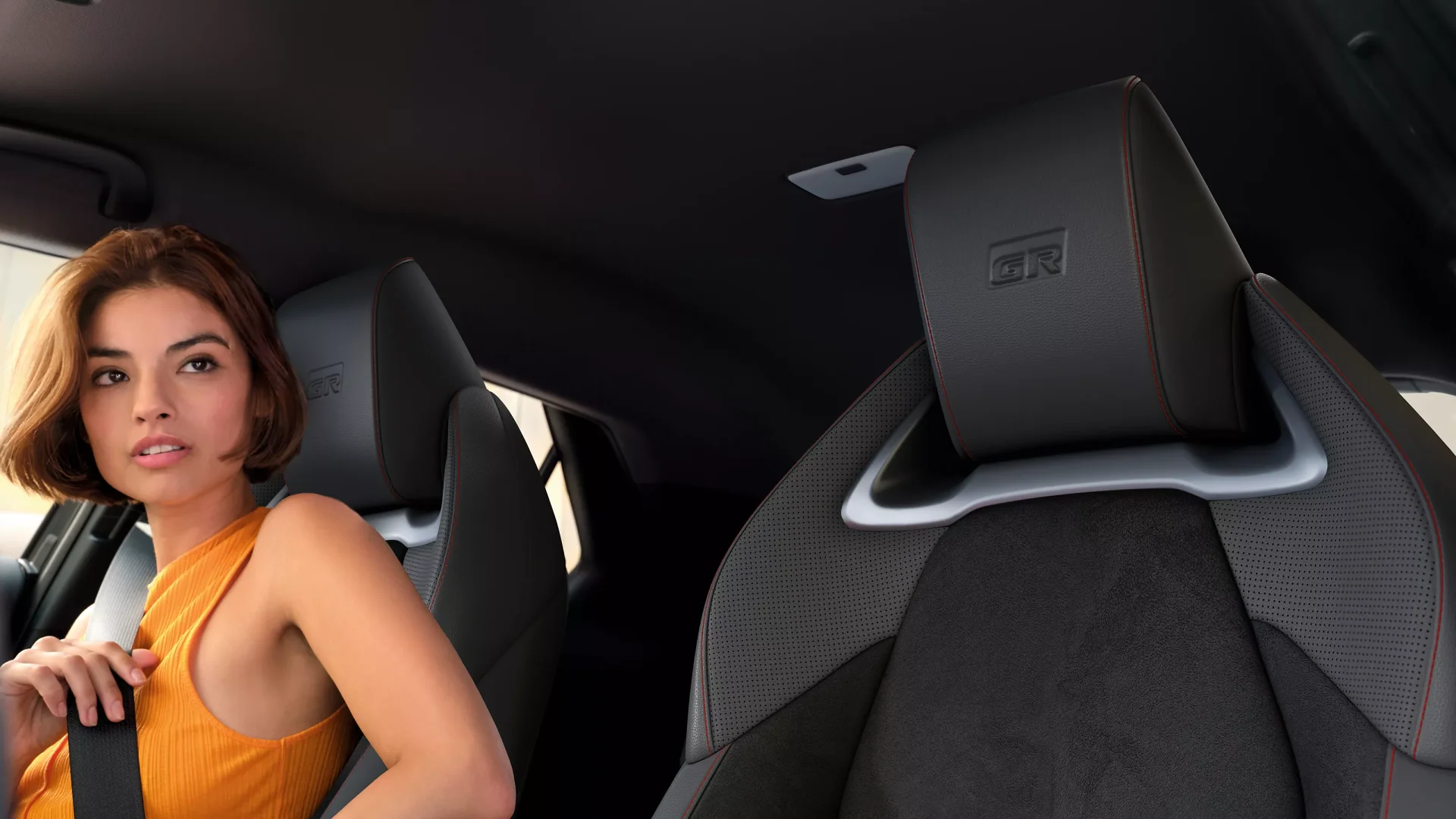 Toyota C-HR intérieur 4