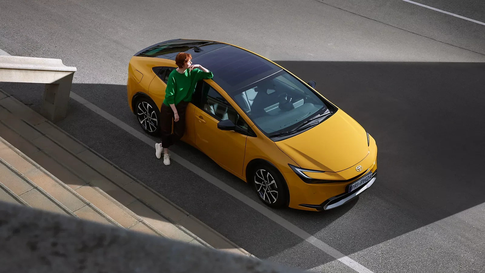 Prius Hybride Rechargeable extérieur 3
