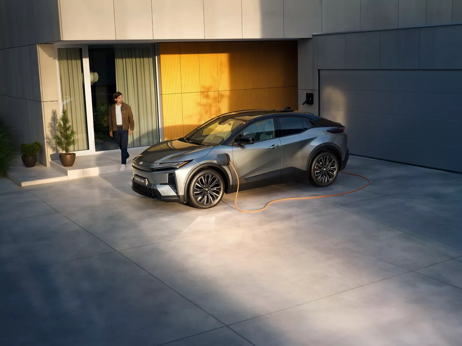 Nouveau Toyota C-HR+