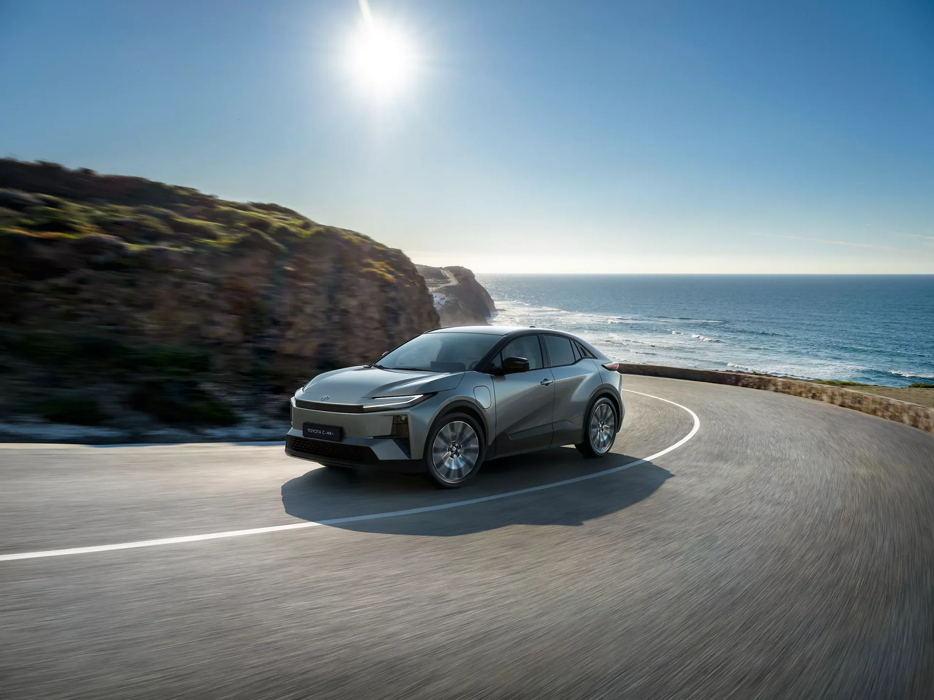 Nouveau Toyota C-HR+ extérieur 3