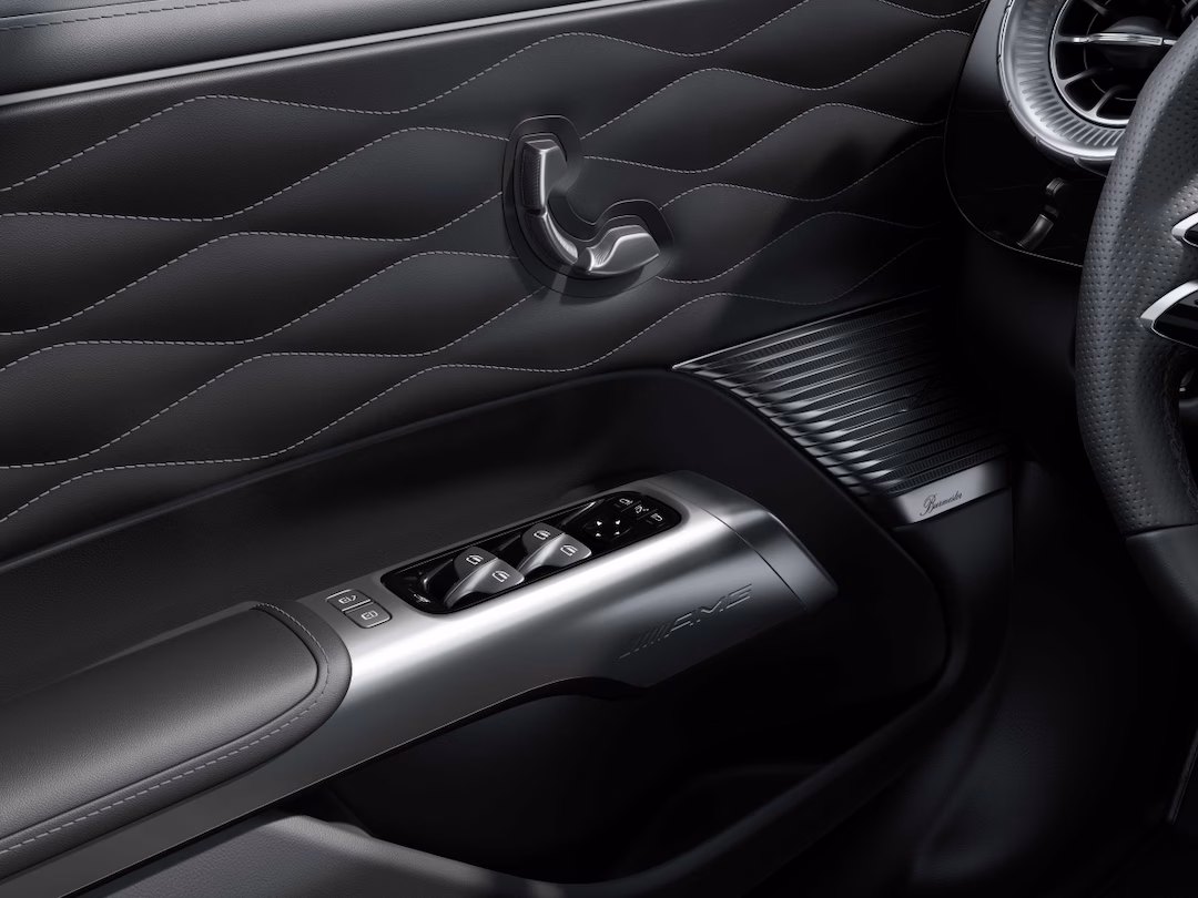 Mercedes-AMG GT Coupé 4 Portes intérieur 5