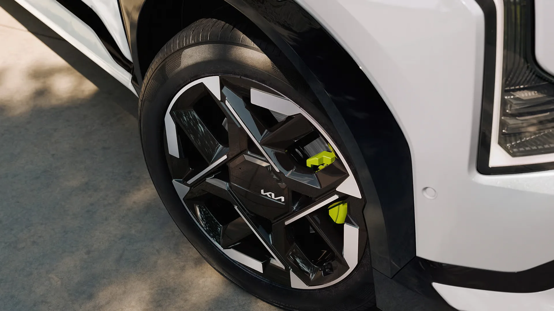 EV5 GT extérieur 2