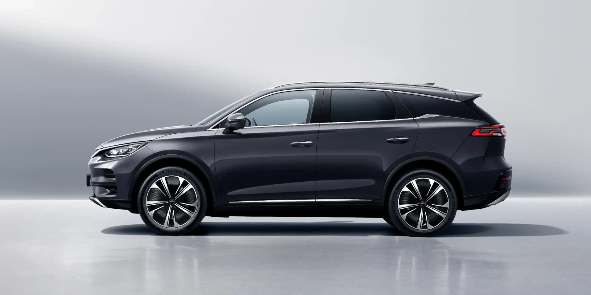 BYD TANG extérieur