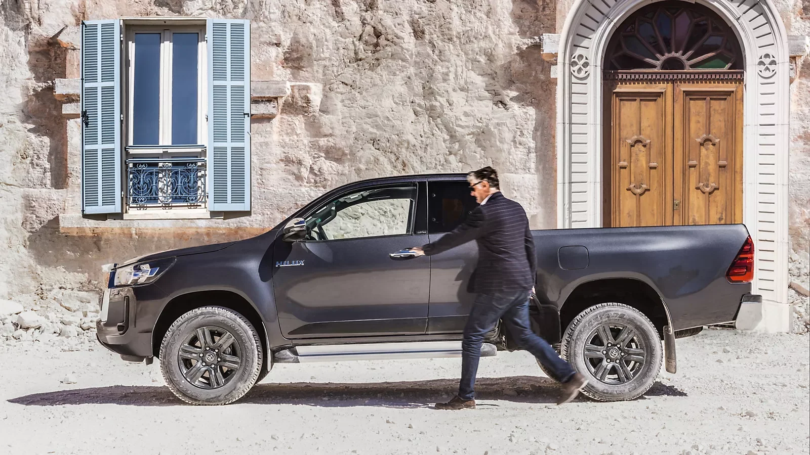 Hilux extérieur 2