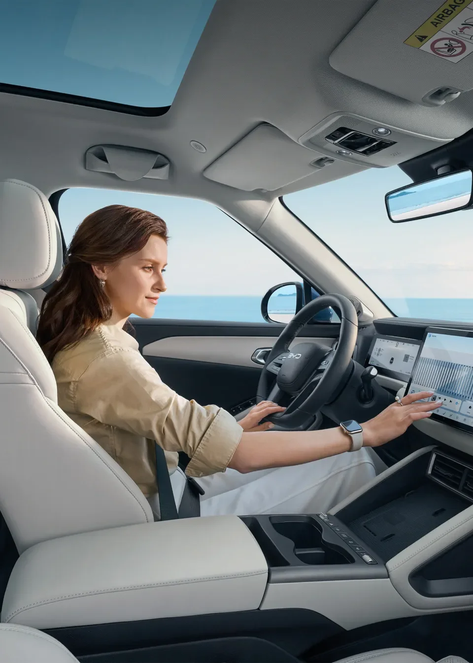 BYD ATTO 2 DM-i intérieur 4