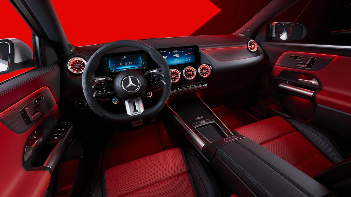 AMG GLA intérieur