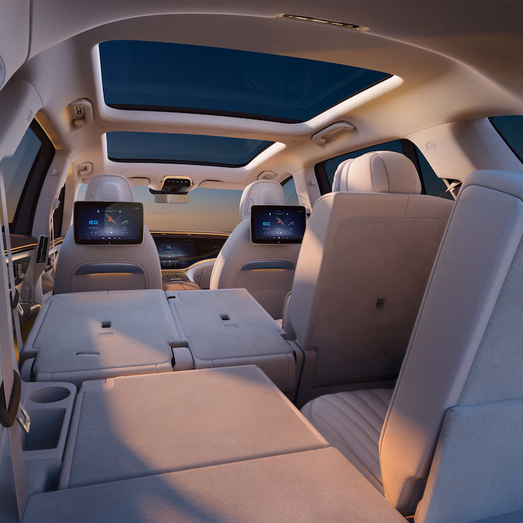EQS SUV intérieur 2