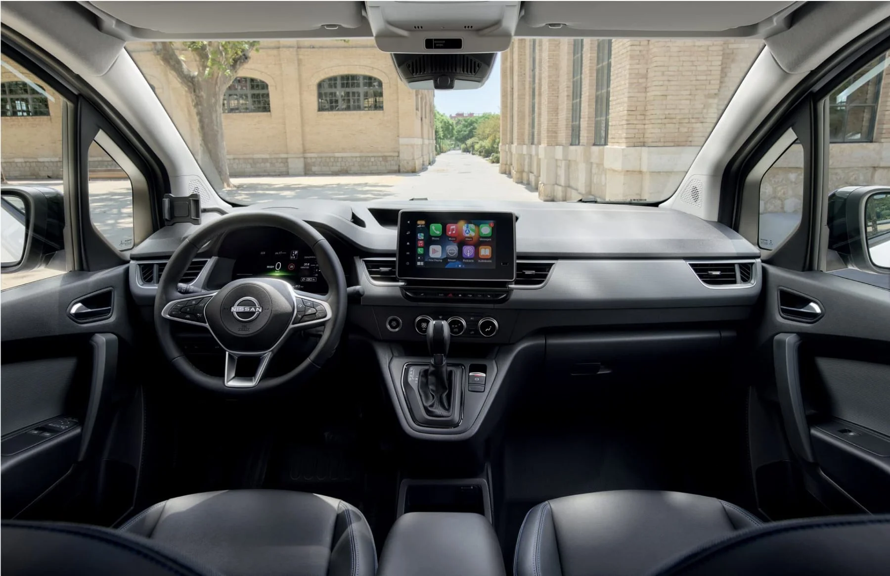 Nissan Townstar Fourgon intérieur 5