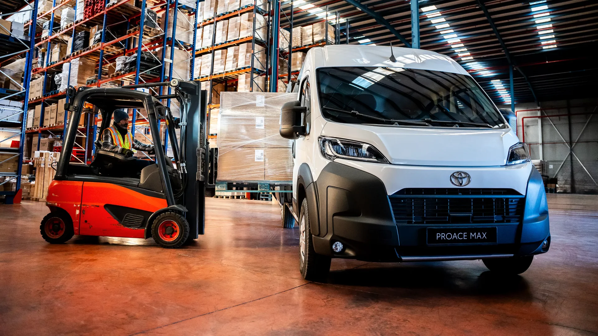 Proace Max