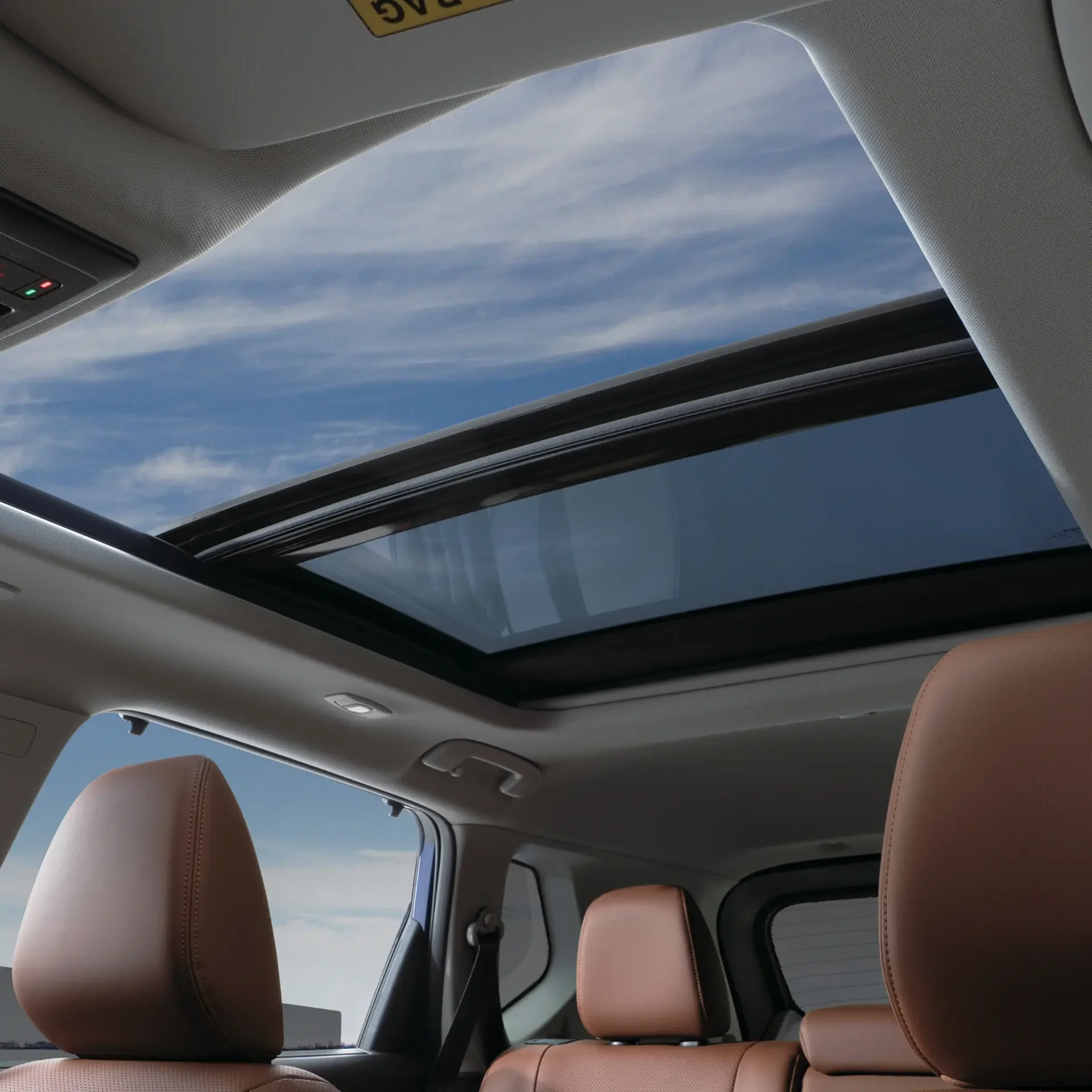 X-Trail intérieur 2