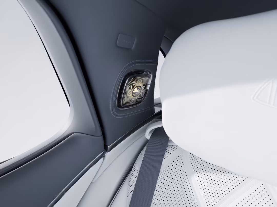 Mercedes-Maybach EQS SUV intérieur 5