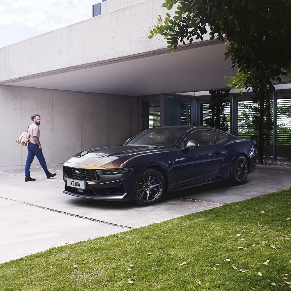 Mustang extérieur 4