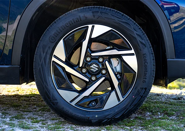 Vitara Hybrid extérieur 3