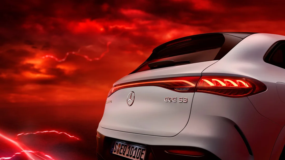AMG EQE SUV extérieur 2