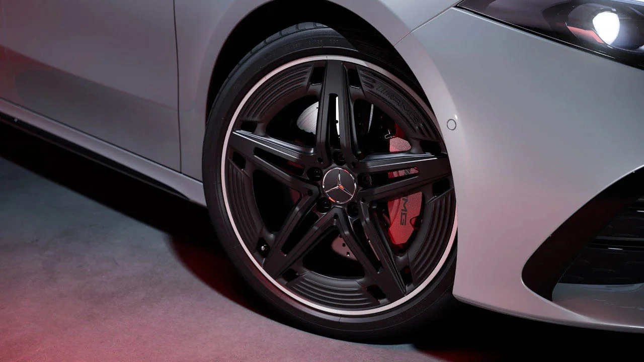 AMG Classe A Compacte extérieur 4