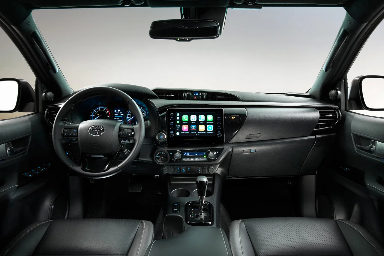 Hilux intérieur 4