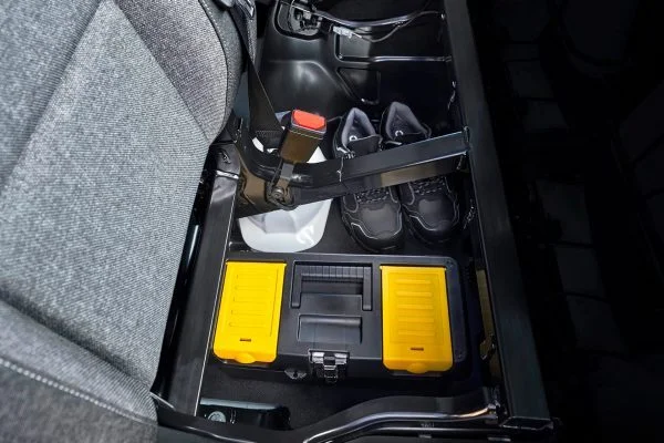 Nissan Interstar intérieur 5