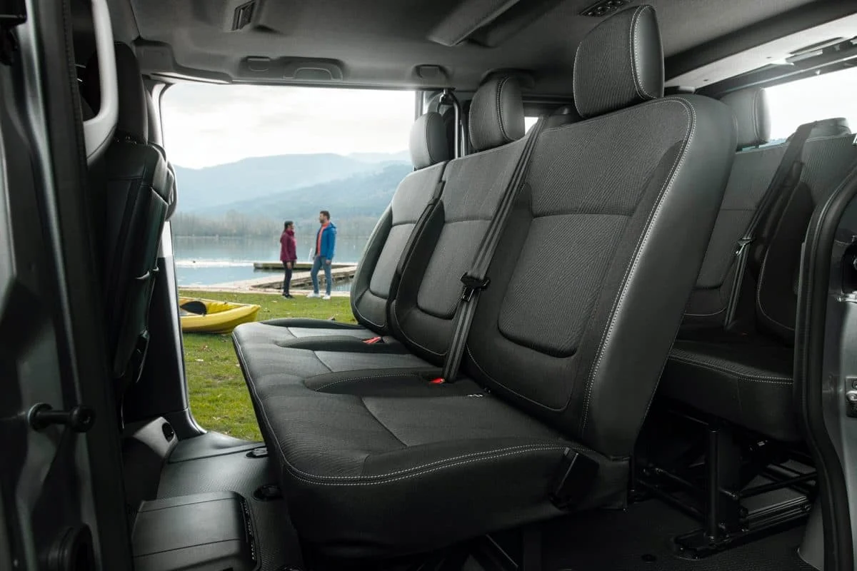 Nissan Primastar Combi intérieur 3