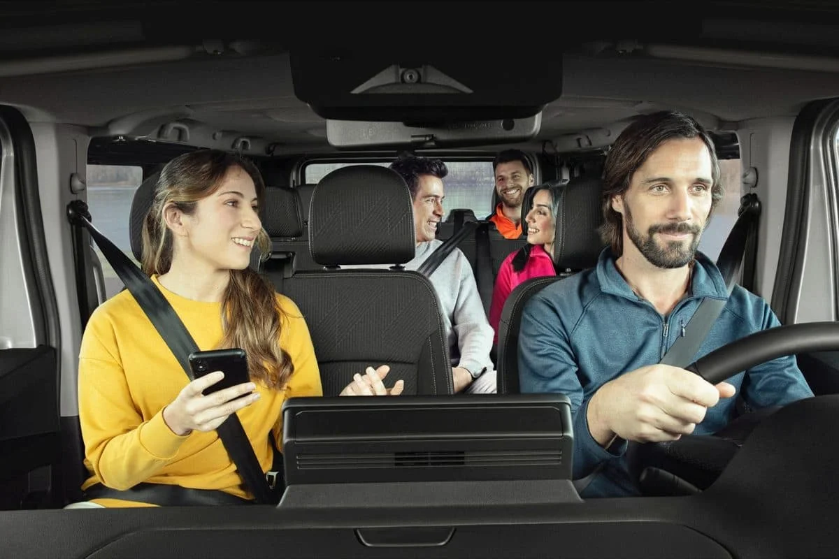 Nissan Primastar Combi intérieur 2