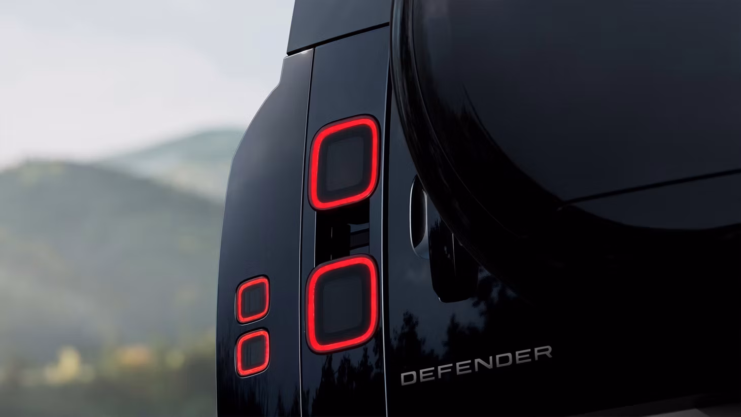 DEFENDER 130 extérieur