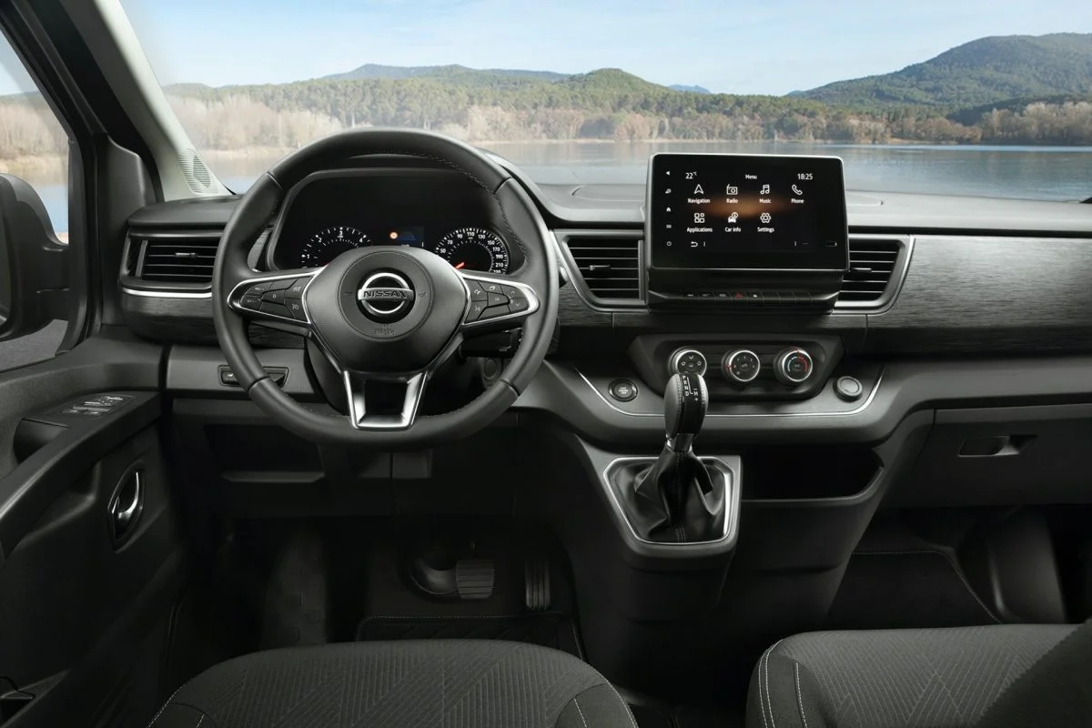 Nissan Primastar Combi intérieur 5