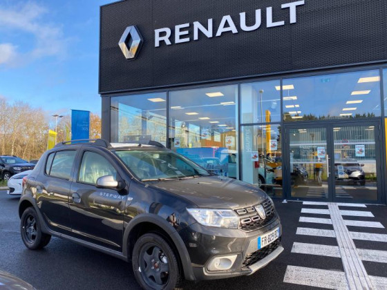 thumb_1448488_vehicle_media_normal.jpeg Dacia Sandero, la voiture la plus vendue en 2020 !