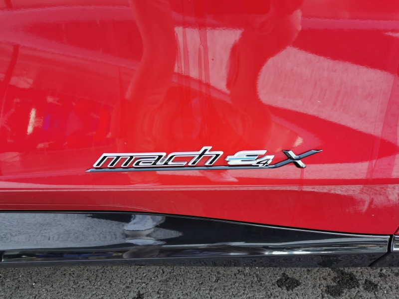 Photo 10 de l’annonce de FORD Mustang Mach-E d’occasion à vendre à FRÉJUS