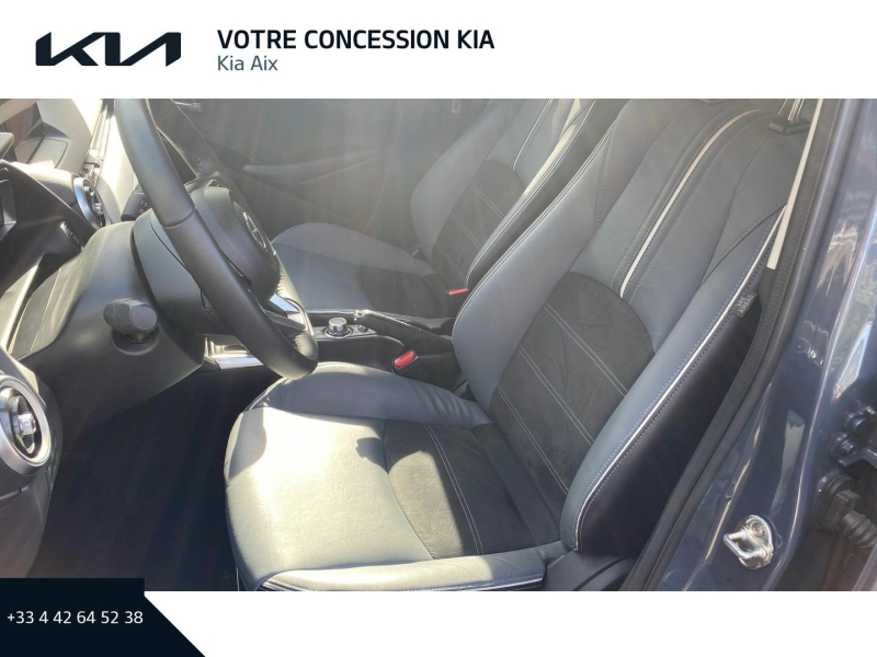 Photo 13 de l’annonce de MAZDA Mazda 2 d’occasion à vendre à Aix-en-Provence