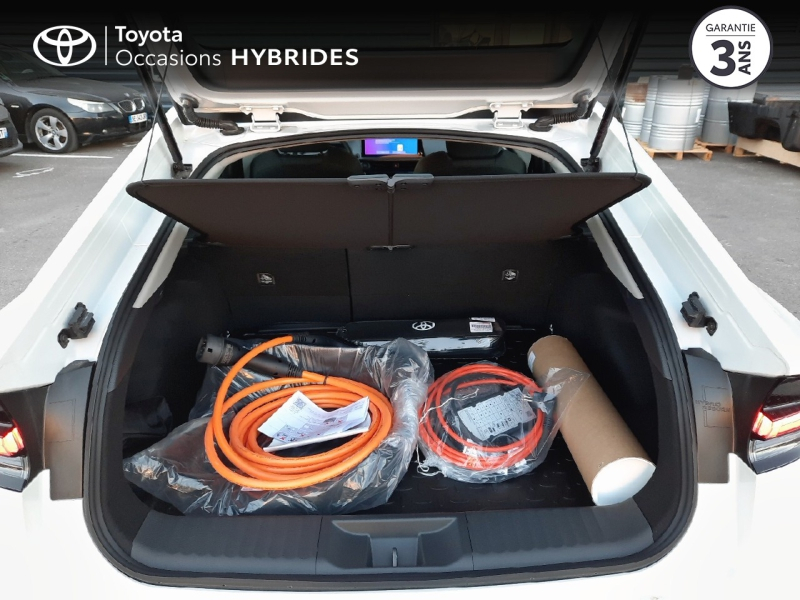 Photo 10 de l’annonce de TOYOTA Prius Rechargeable d’occasion à vendre à Cavaillon