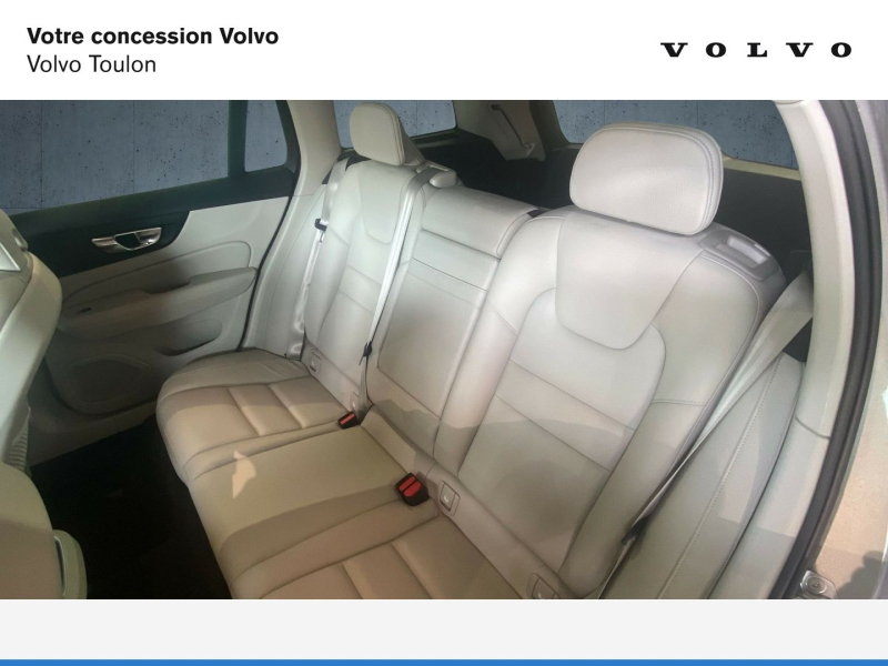 Photo 8 de l’annonce de VOLVO V60 Cross Country d’occasion à vendre à La Garde