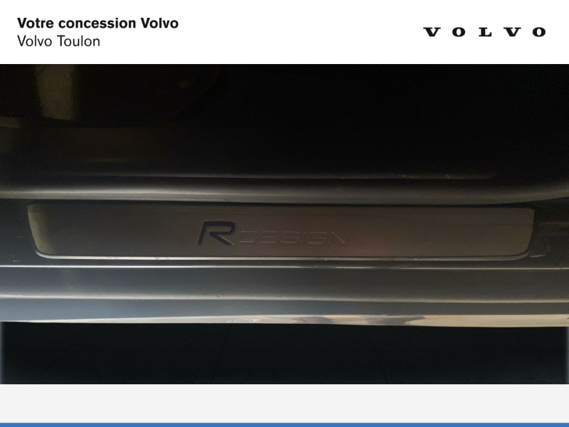 Photo 10 de l’annonce de VOLVO XC60 d’occasion à vendre à La Garde