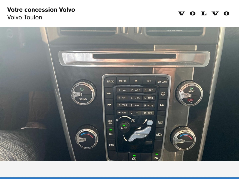 Photo 14 de l’annonce de VOLVO XC60 d’occasion à vendre à La Garde