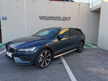 VOLVO V60 Cross Country B4 AWD 197ch Pro Geartronic 8