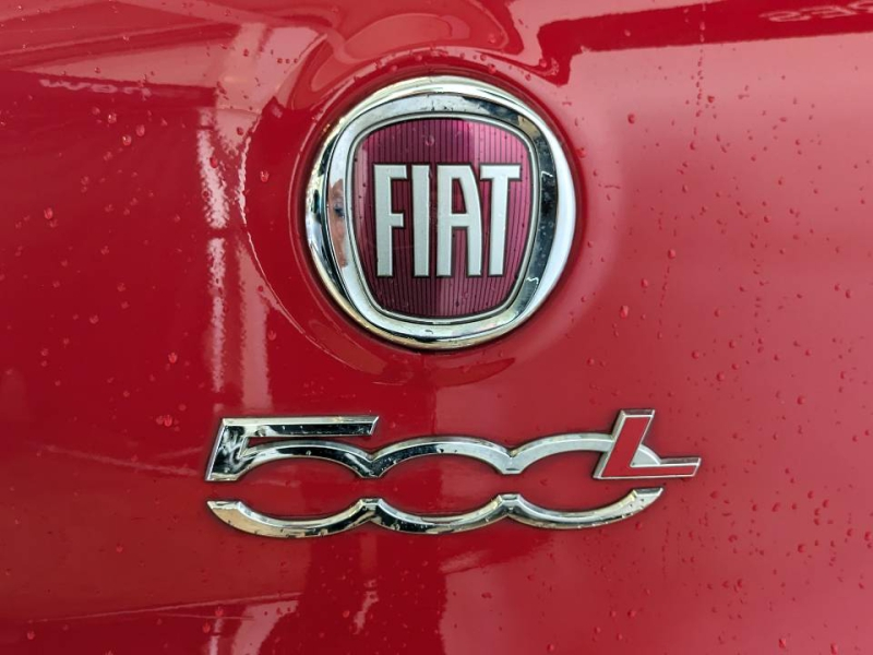 Photo 8 de l’annonce de FIAT 500L d’occasion à vendre à CHENNEVIÈRES-SUR-MARNE