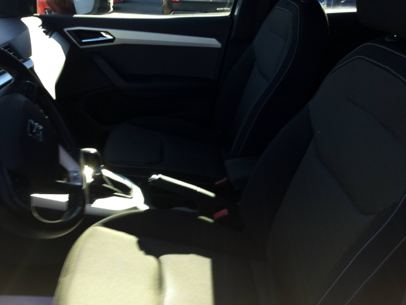 Photo 7 de l’annonce de SEAT Arona d’occasion à vendre à AVIGNON