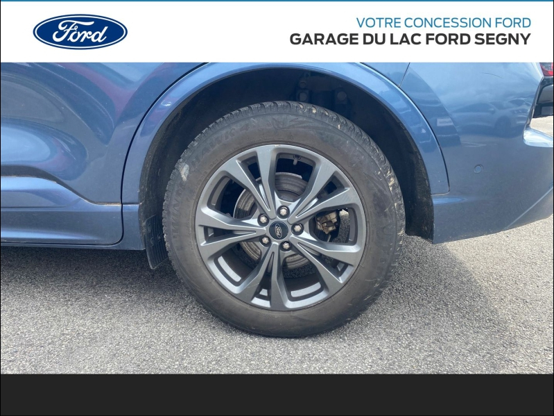 Photo 4 de l’annonce de FORD Kuga d’occasion à vendre à PAYS DE GEX