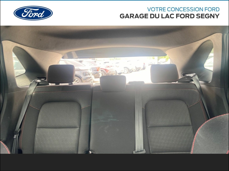 Photo 13 de l’annonce de FORD Kuga d’occasion à vendre à PAYS DE GEX