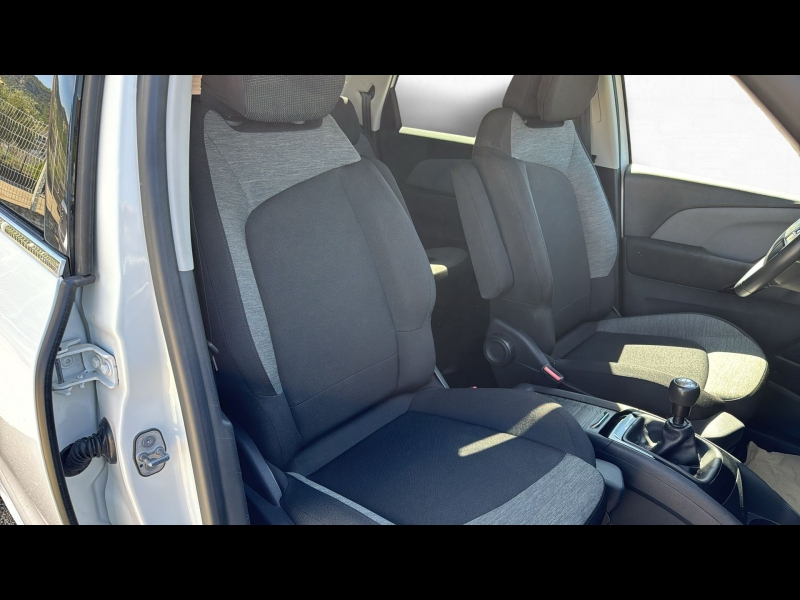Photo 13 de l’annonce de CITROEN C4 SpaceTourer d’occasion à vendre à BOLLÈNE