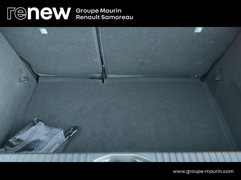 Photo 8 de l’annonce de RENAULT Clio d’occasion à vendre à SAMOREAU