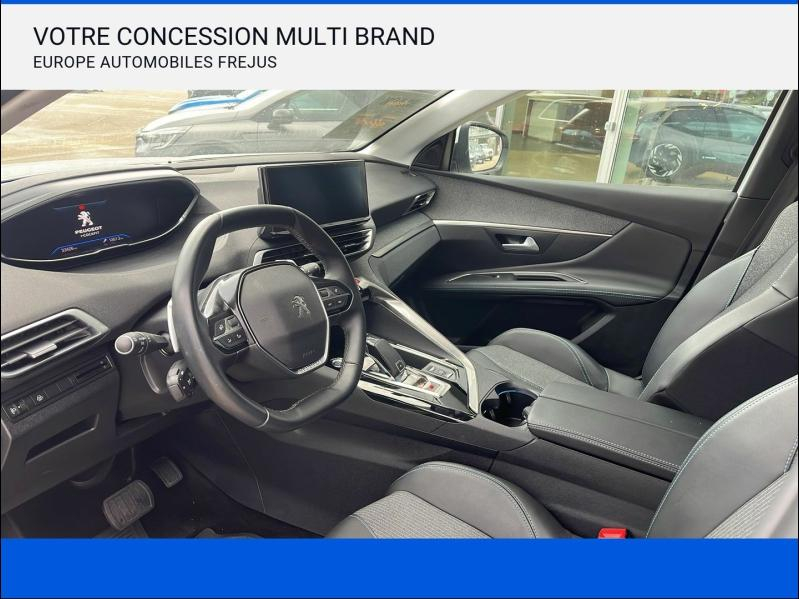Photo 7 de l’annonce de PEUGEOT 3008 d’occasion à vendre à Fréjus
