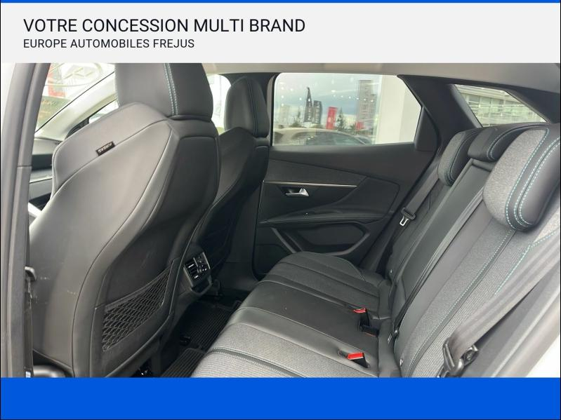Photo 9 de l’annonce de PEUGEOT 3008 d’occasion à vendre à Fréjus