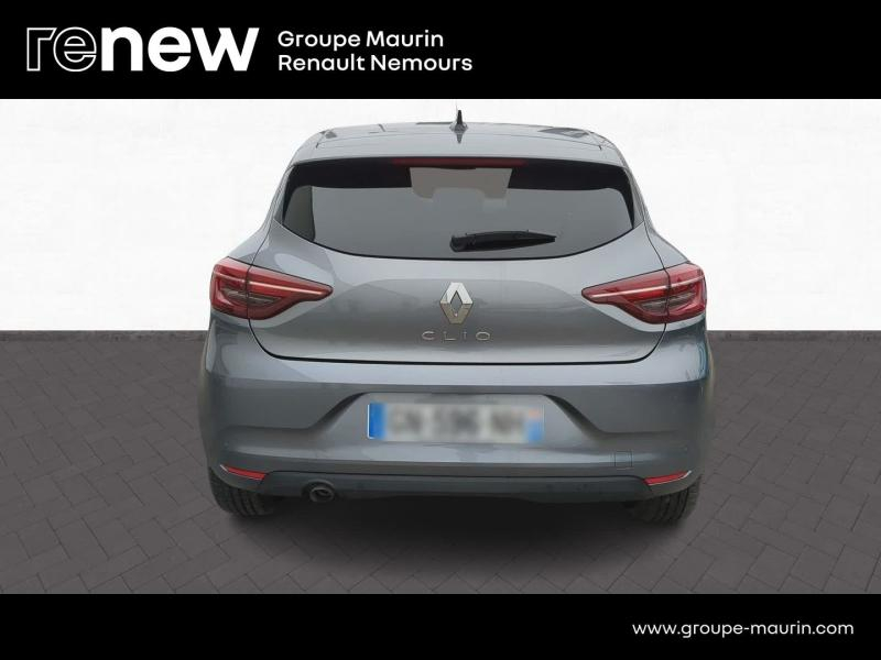 Photo 4 de l’annonce de RENAULT Clio d’occasion à vendre à SAINT PIERRE LES NEMOURS
