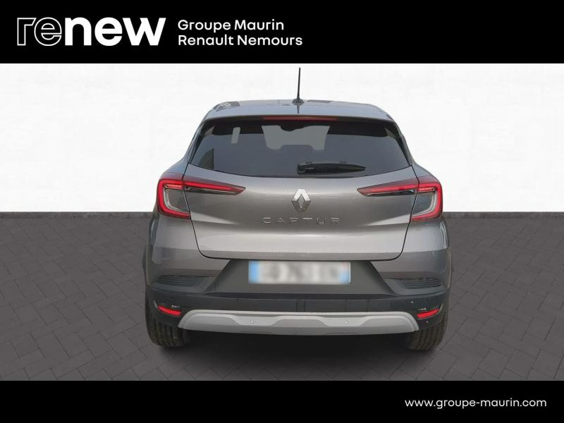 Photo 4 de l’annonce de RENAULT Captur d’occasion à vendre à SAINT PIERRE LES NEMOURS