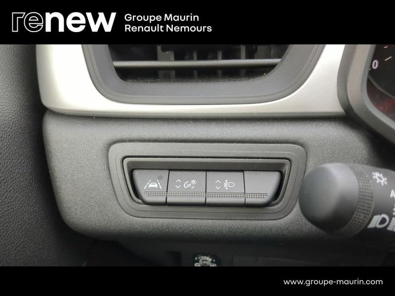 Photo 19 de l’annonce de RENAULT Captur d’occasion à vendre à SAINT PIERRE LES NEMOURS