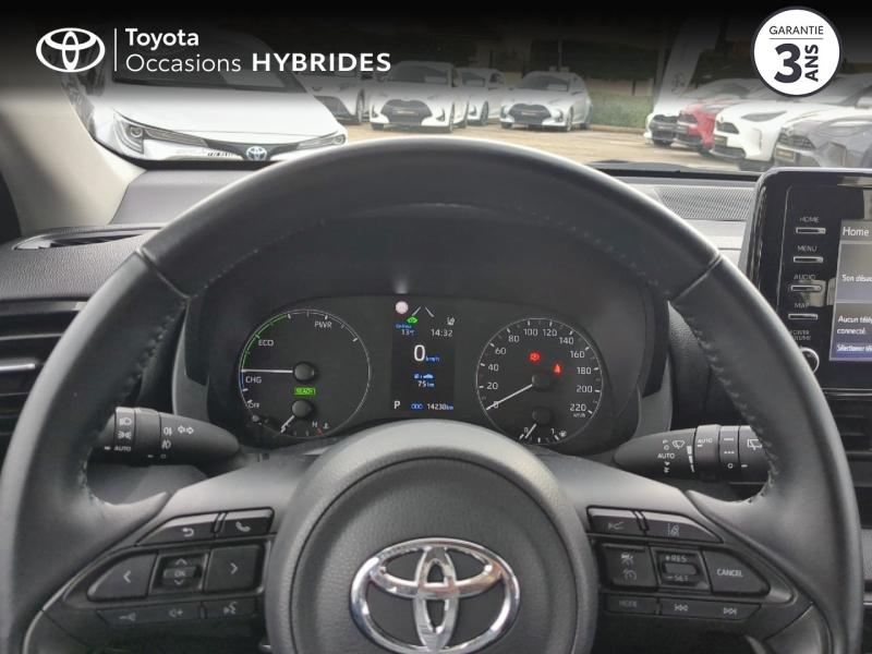 Photo 13 de l’annonce de TOYOTA Yaris d’occasion à vendre à NÎMES